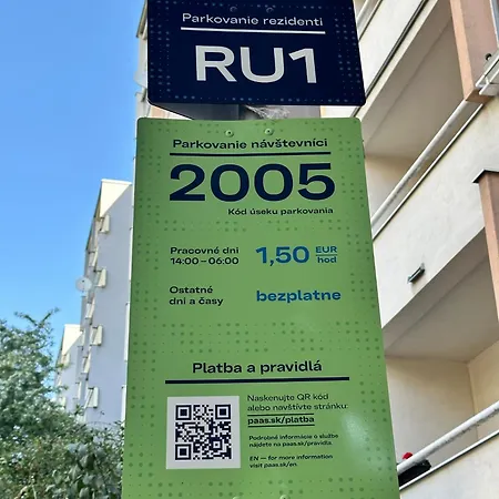 Cozy In The Wider Center Appartamento