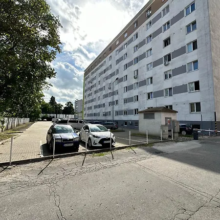 דירה Cozy In The Wider Center *